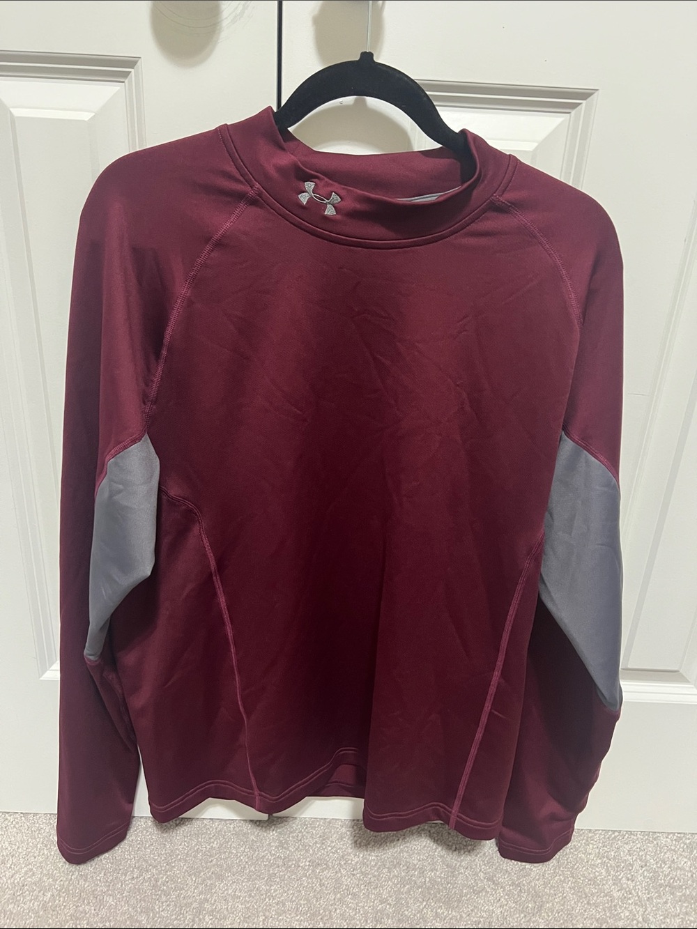 Under Armour Men’s Burgundy Performance Long-Sleeve with Gray Panels